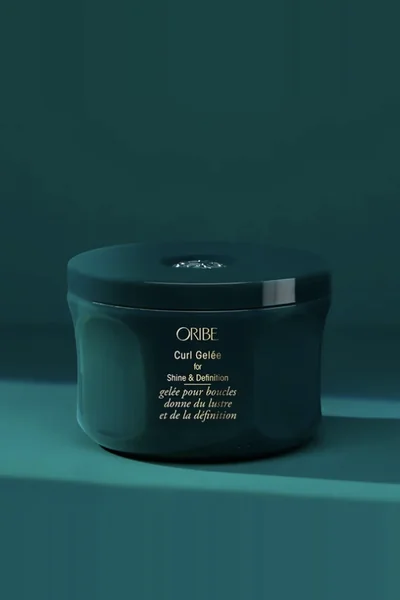 Oribe Curl Gelée for Shine & Definition